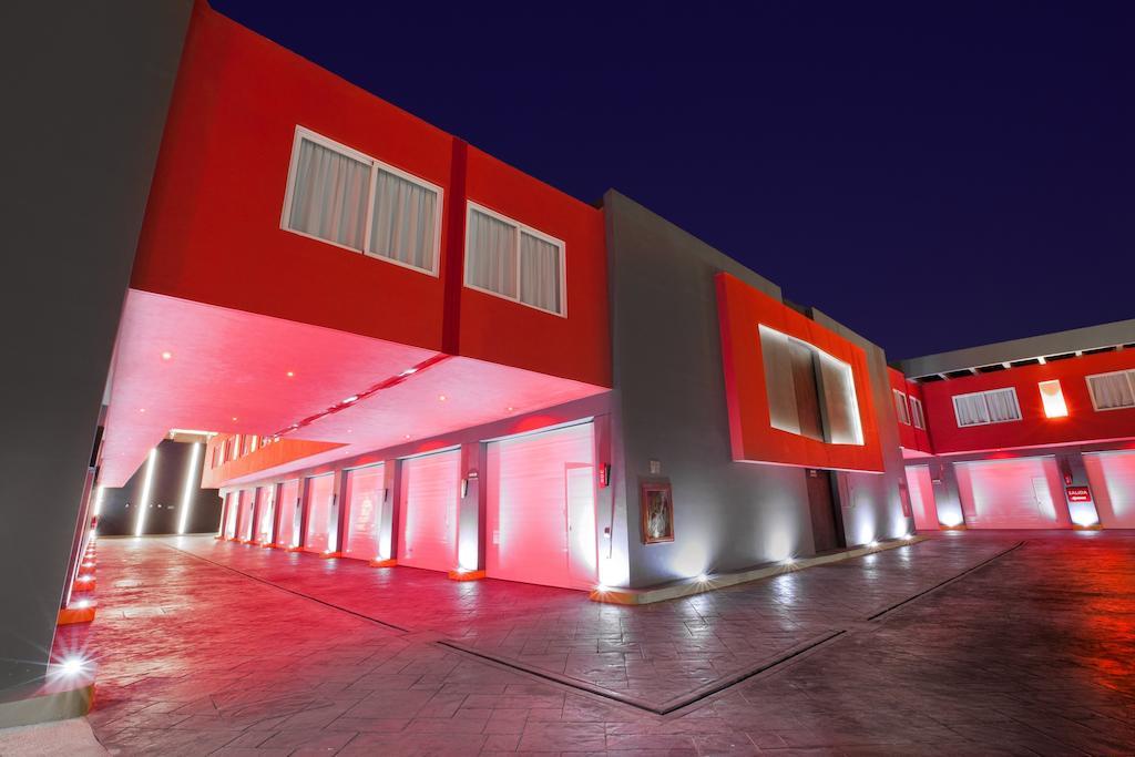 Eurosuites Oceania - Adults Only Kota Meksiko Bagian luar foto